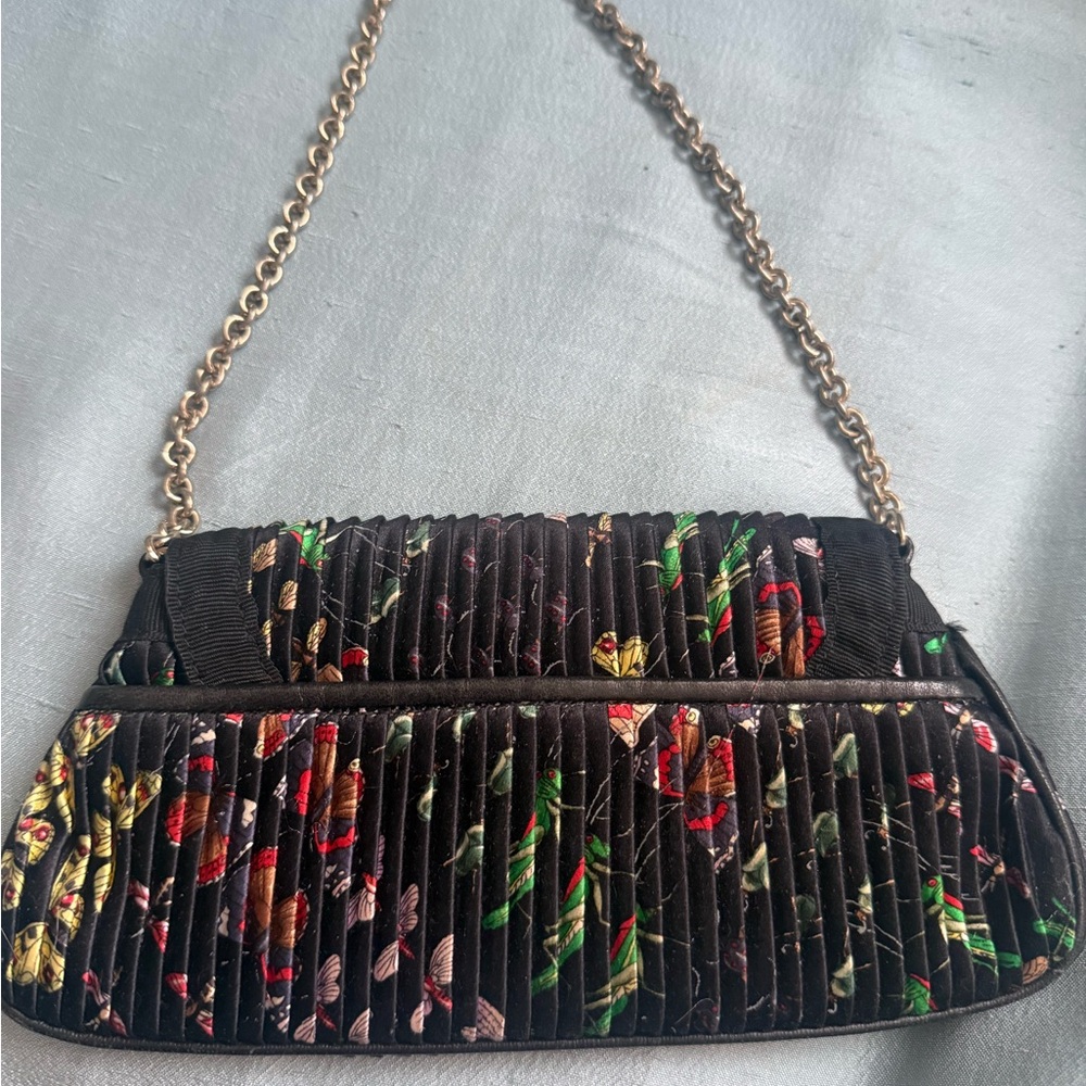 Gucci Black Floral Pleated Chain-Handle Evening Clutch - Picture 3 of 6